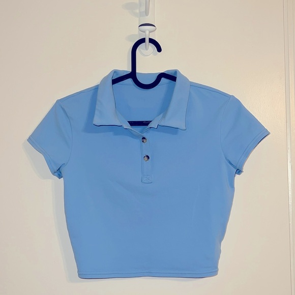 ALO Yoga Choice Cropped Polo in Blue Sky - Picture 1 of 6